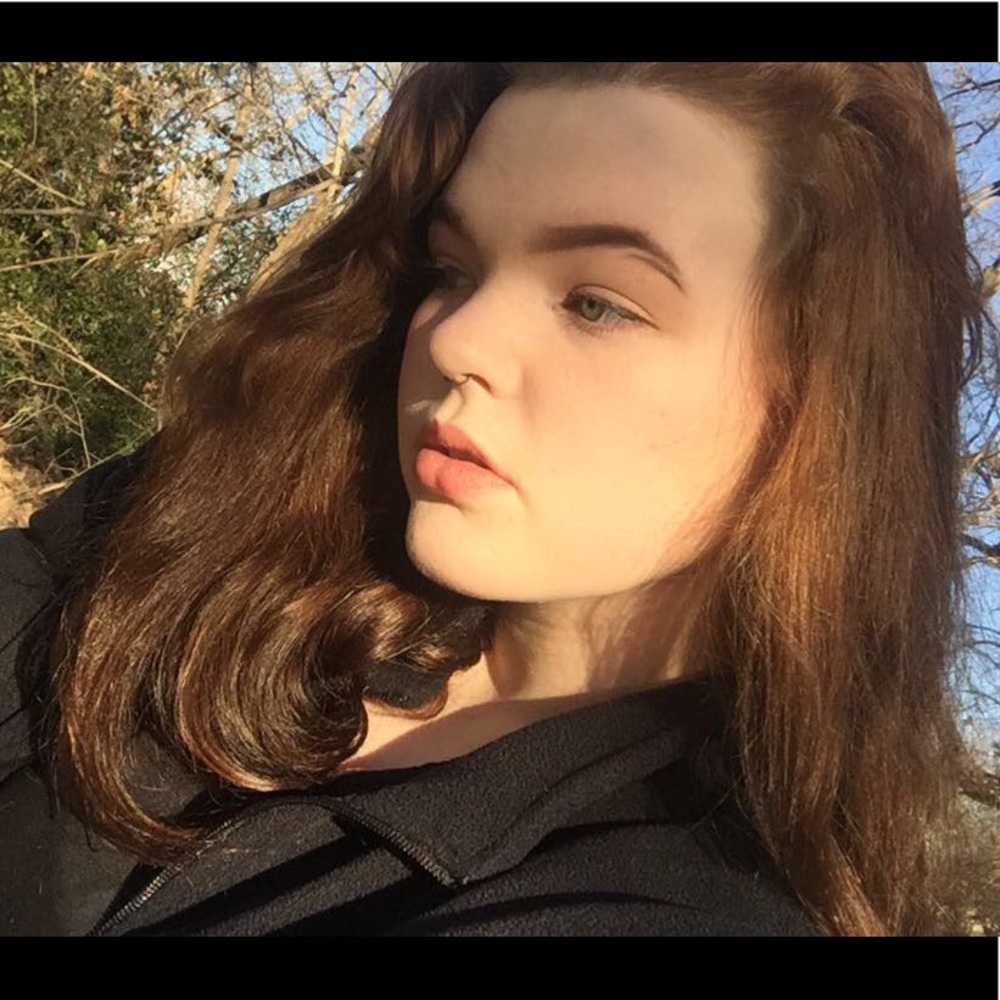 Meet your Posher, Katelyn